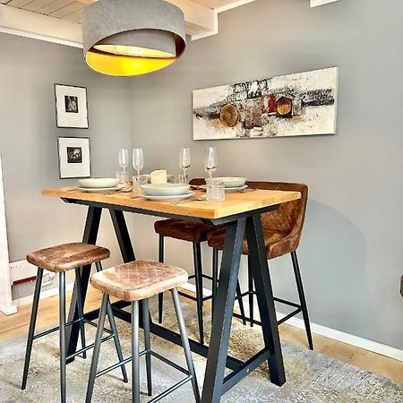 Gemuetliche Maisonettewohnung Mit Dachterrasse Am Schloss โอลเดนบวร์ก ภายนอก รูปภาพ