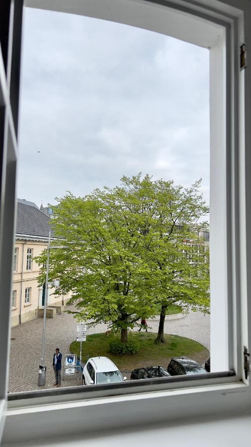 Gemuetliche Maisonettewohnung Mit Dachterrasse Am Schloss โอลเดนบวร์ก ภายนอก รูปภาพ