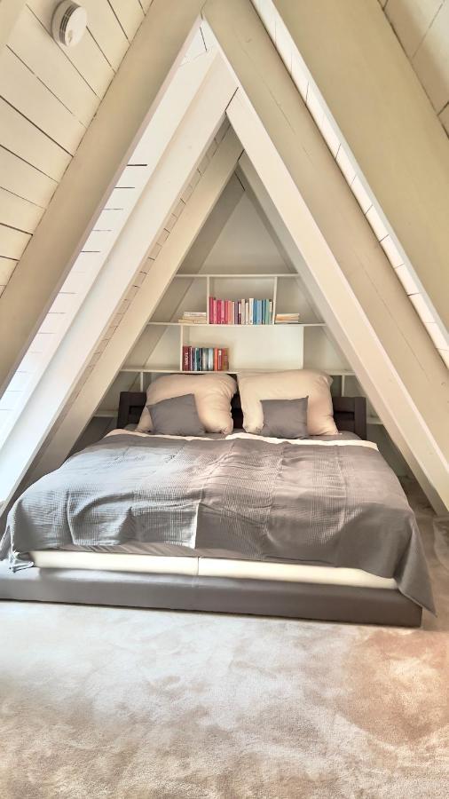 Gemuetliche Maisonettewohnung Mit Dachterrasse Am Schloss โอลเดนบวร์ก ภายนอก รูปภาพ