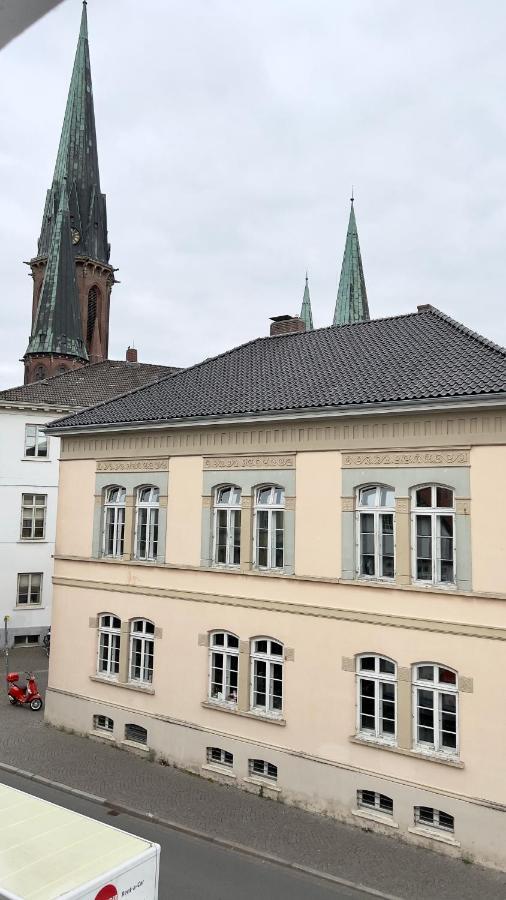Gemuetliche Maisonettewohnung Mit Dachterrasse Am Schloss โอลเดนบวร์ก ภายนอก รูปภาพ