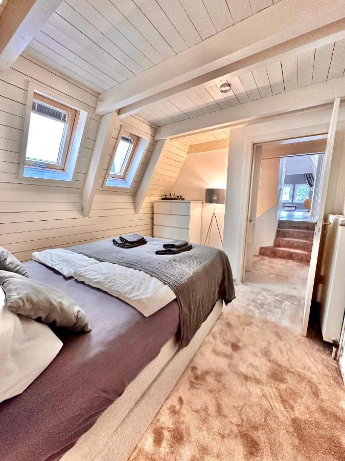 Gemuetliche Maisonettewohnung Mit Dachterrasse Am Schloss โอลเดนบวร์ก ภายนอก รูปภาพ