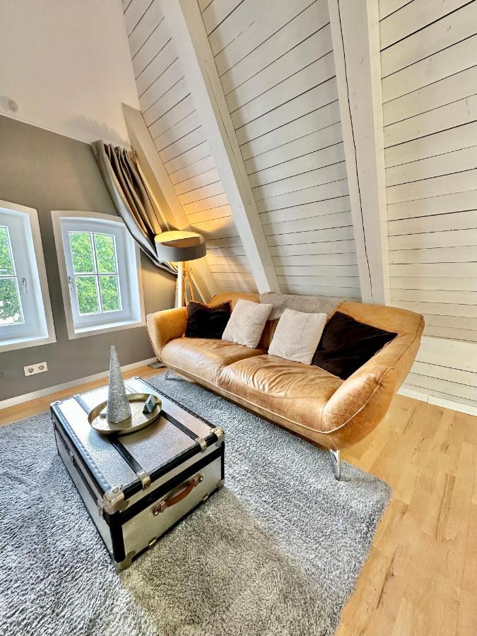 Gemuetliche Maisonettewohnung Mit Dachterrasse Am Schloss โอลเดนบวร์ก ภายนอก รูปภาพ